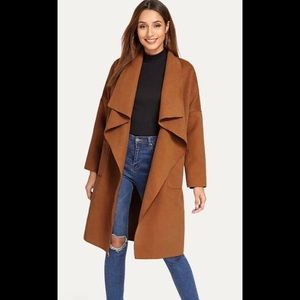 Pocket front waterfall coat
